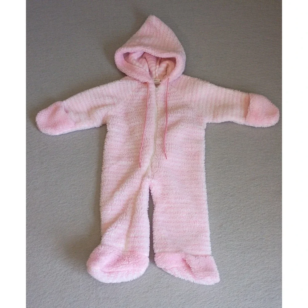 Vintage Universal Children's Wear Baby Girls Pink Sherpa Snowsuit‎ Hooded 0-6mo